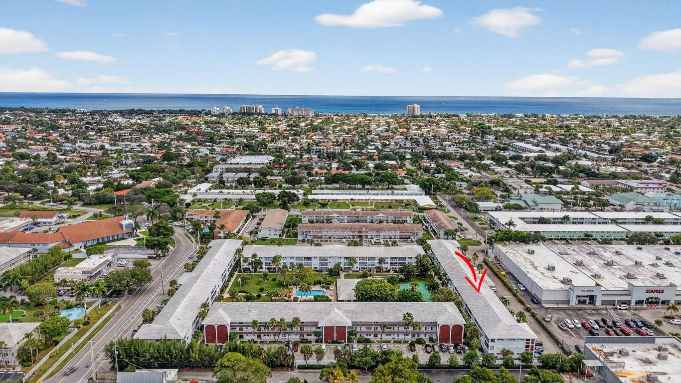 LIGHTHOUSE POINT GARDENS SOUTH - Residential