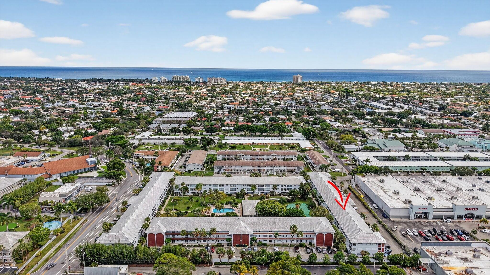 LIGHTHOUSE POINT GARDENS - Residential