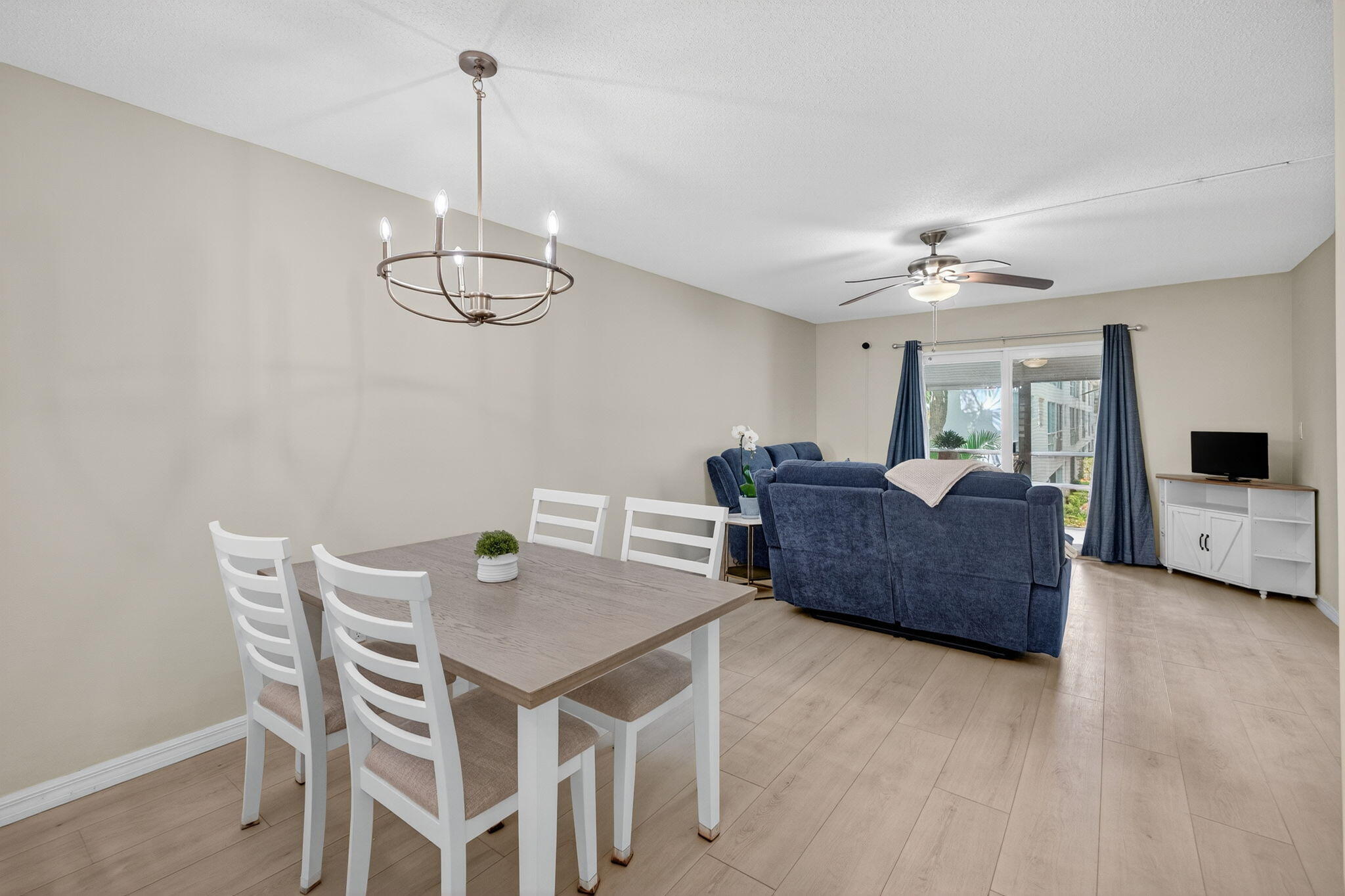 LIGHTHOUSE POINT GARDENS SOUTH - Residential