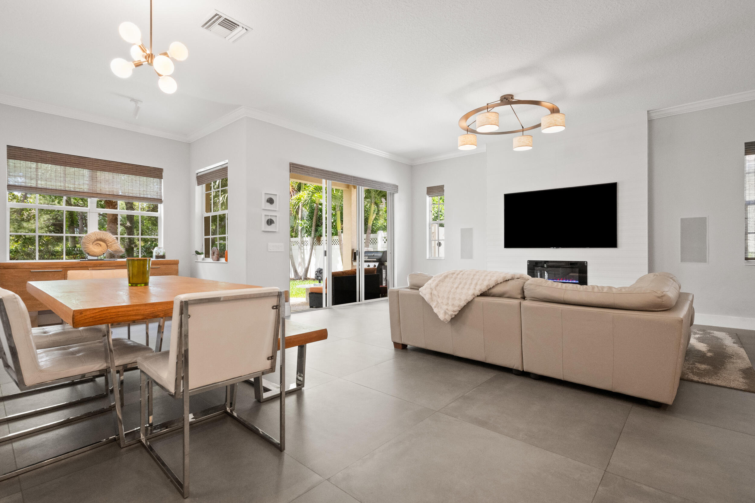 TUSCANY AT ABACOA - Residential