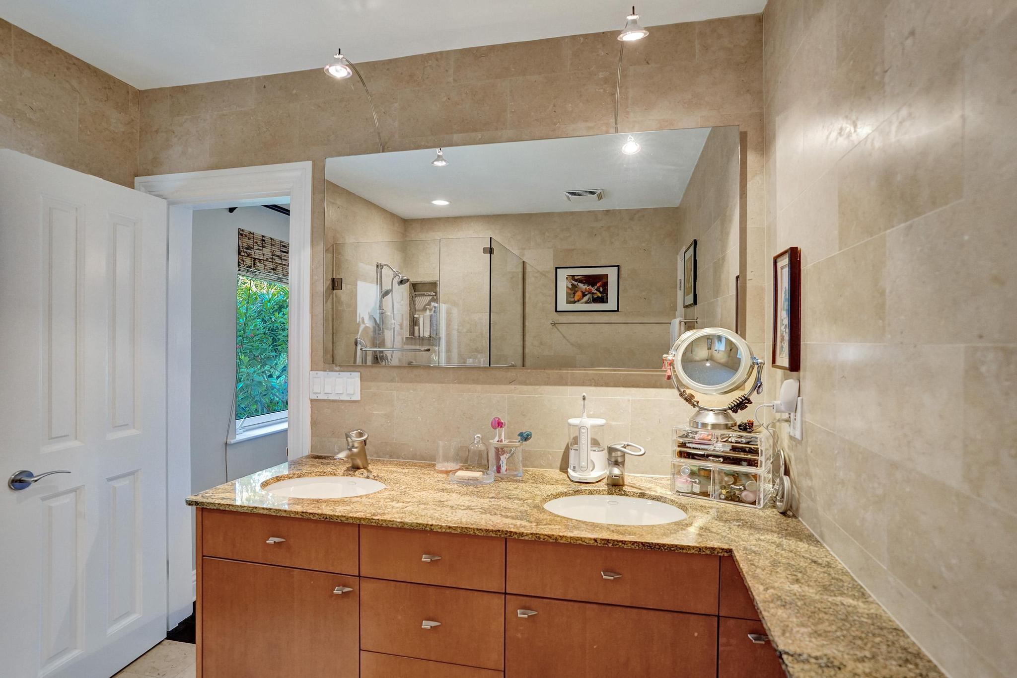 SEA RANCH LAKES - Residential