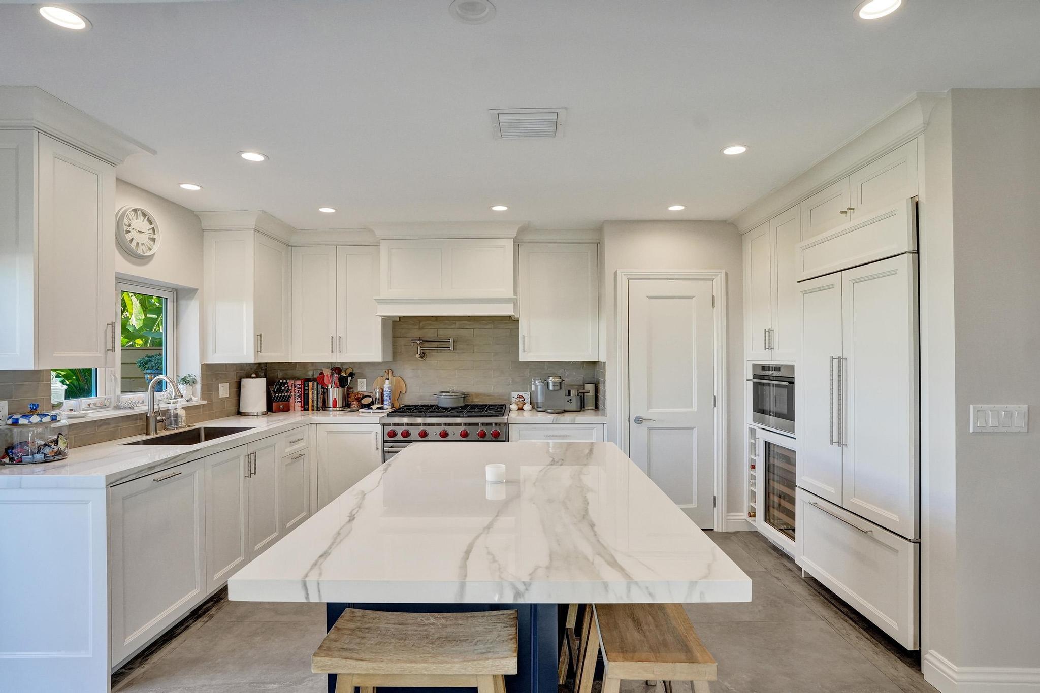 SEA RANCH LAKES - Residential