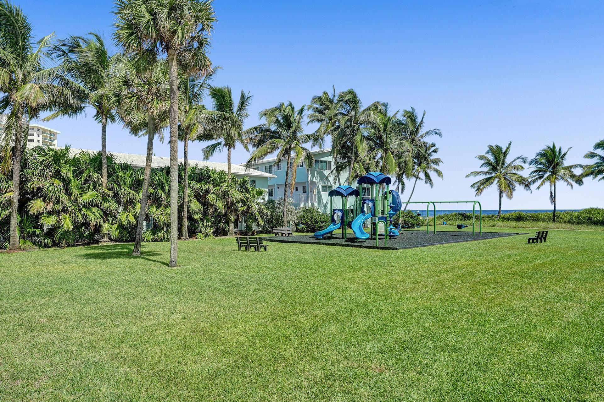 SEA RANCH LAKES - Residential