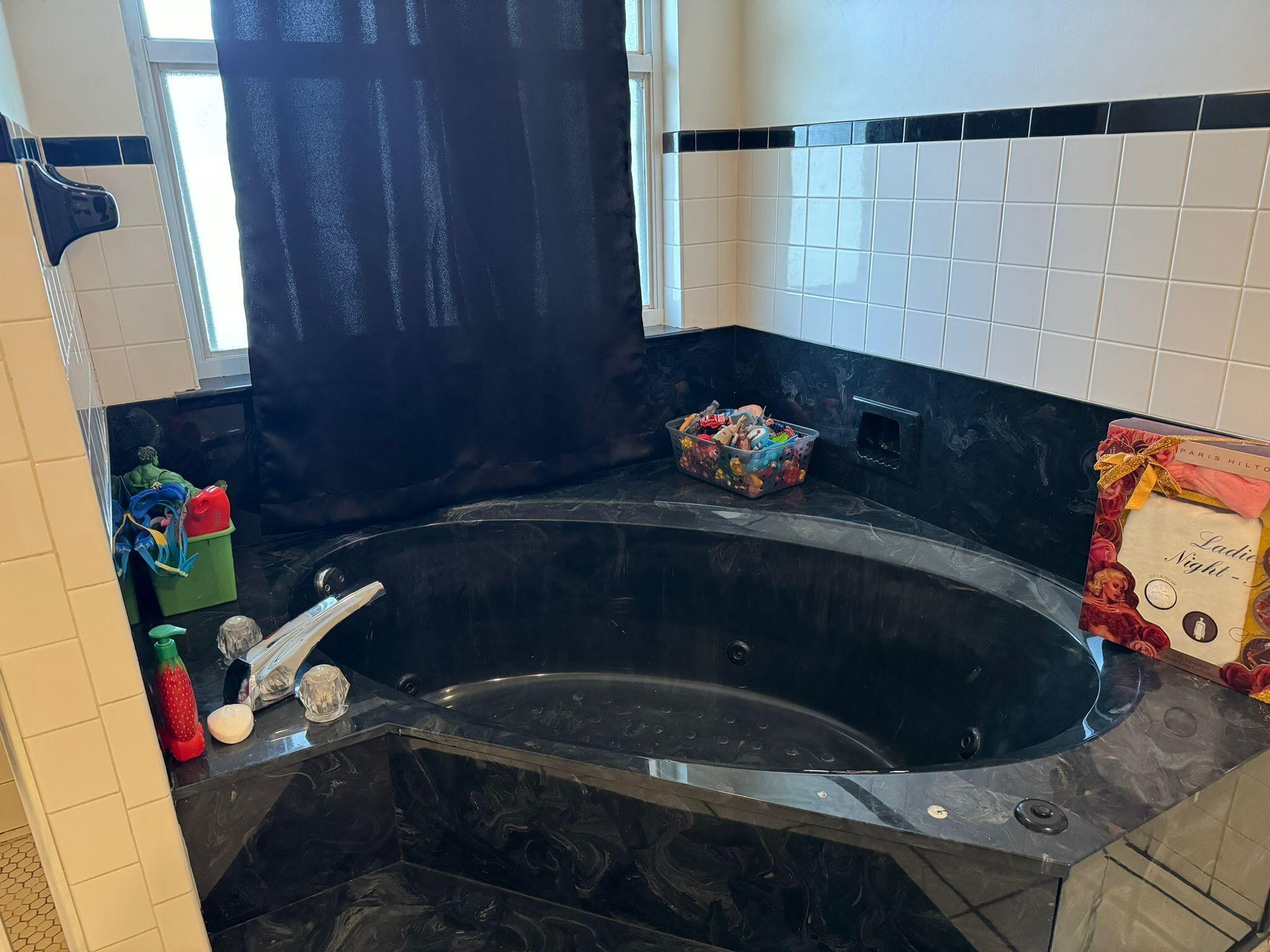 BELLE VISTA - Residential Lease