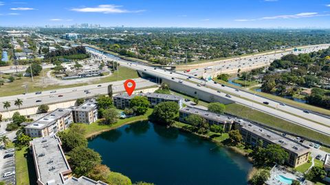Tiny photo for 5275 NW 10th Court #305, Plantation, FL 33313 (MLS # B26007971)