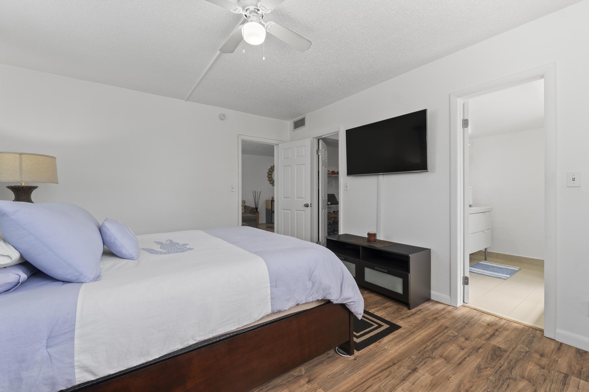 LAKEVIEW SOUTH CONDO - Residential