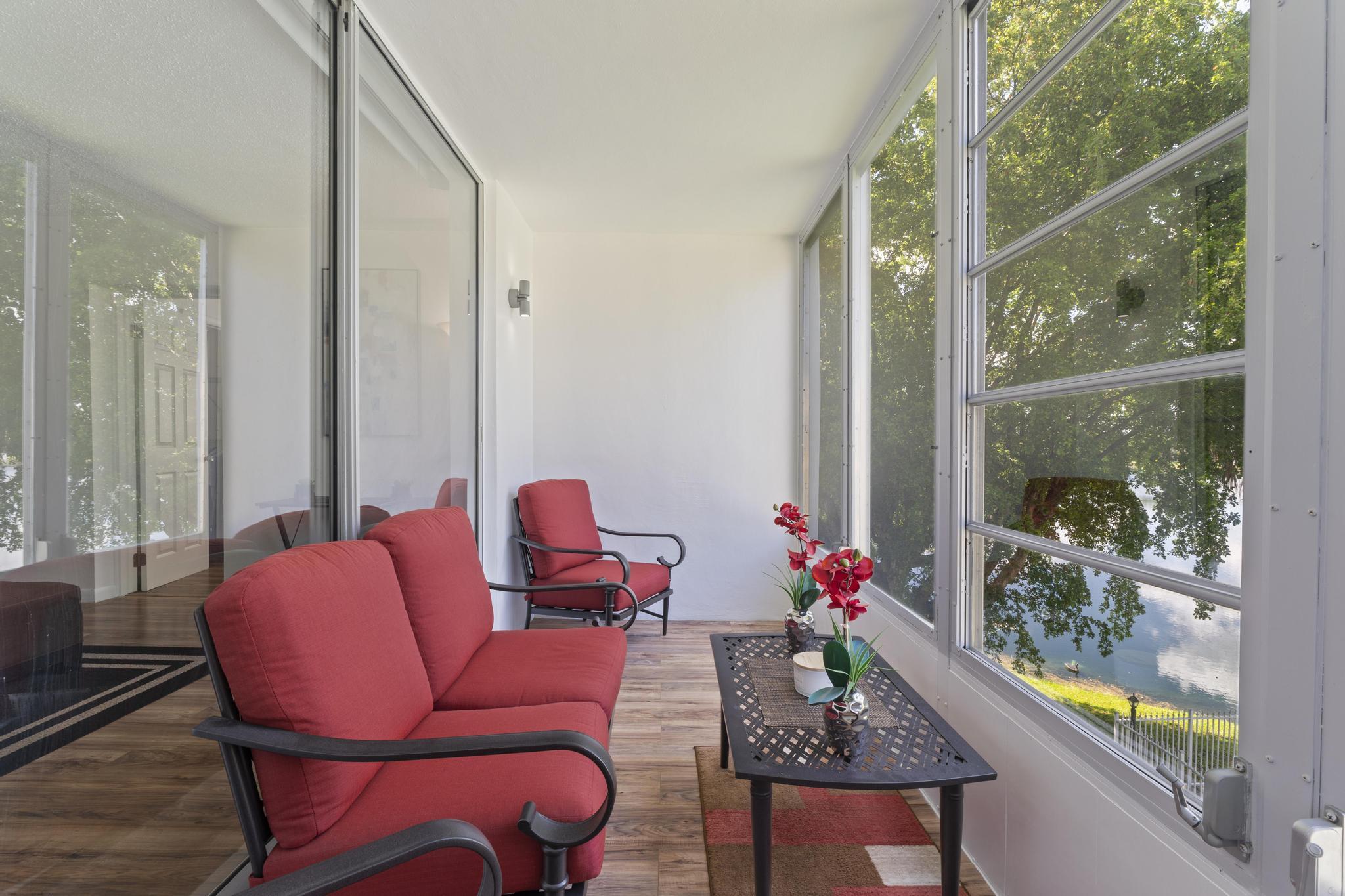 LAKEVIEW SOUTH CONDO - Residential