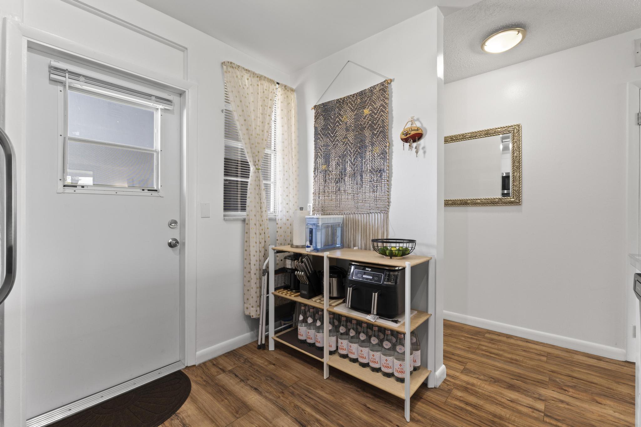 LAKEVIEW SOUTH CONDO - Residential