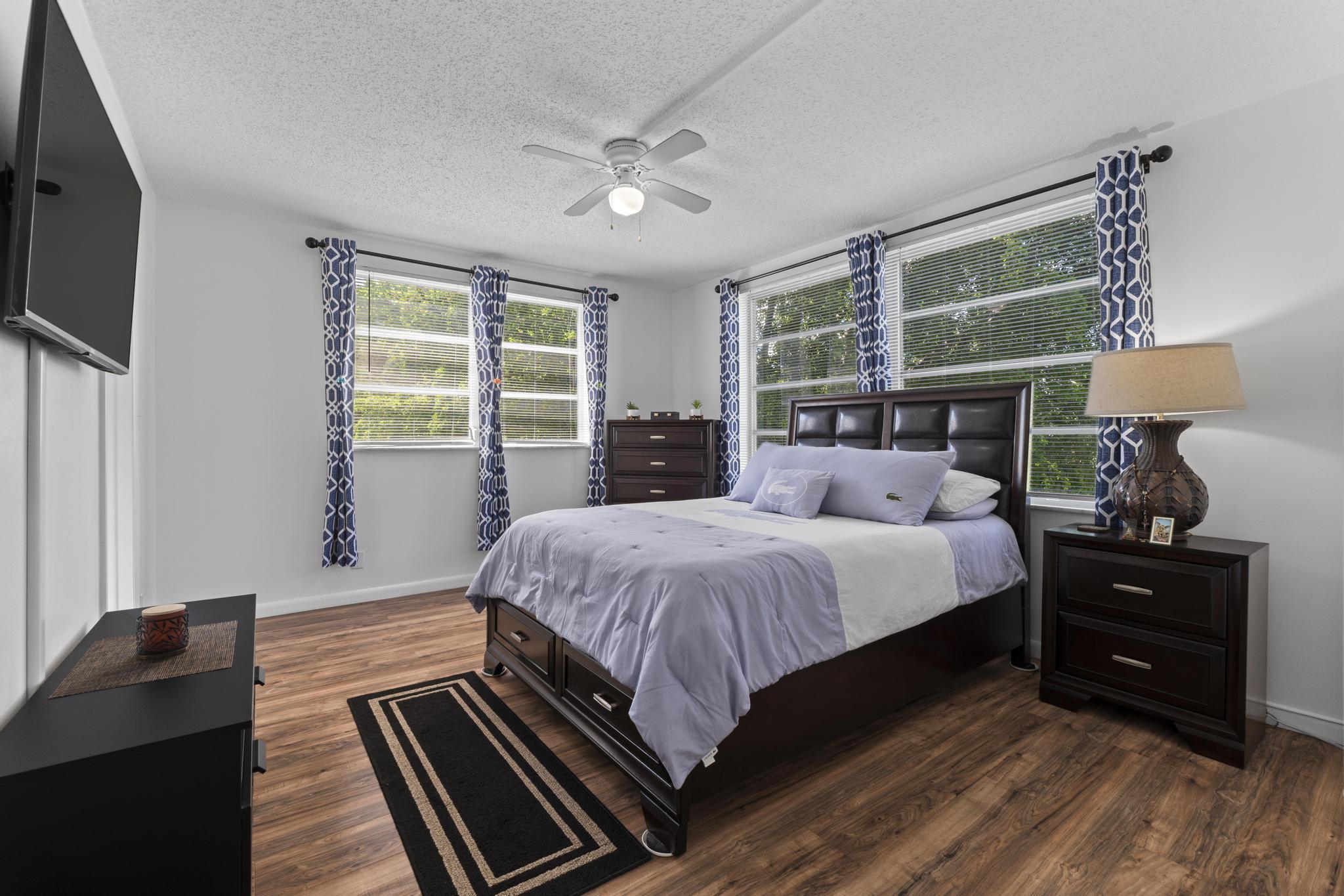 LAKEVIEW SOUTH CONDO - Residential