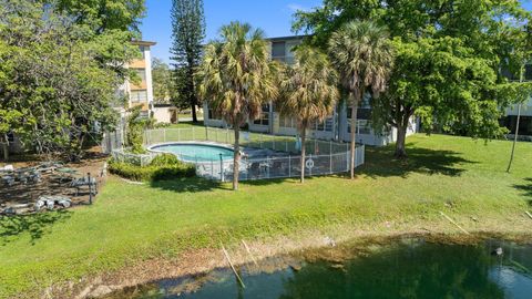 Tiny photo for 5275 NW 10th Court #305, Plantation, FL 33313 (MLS # B26007971)