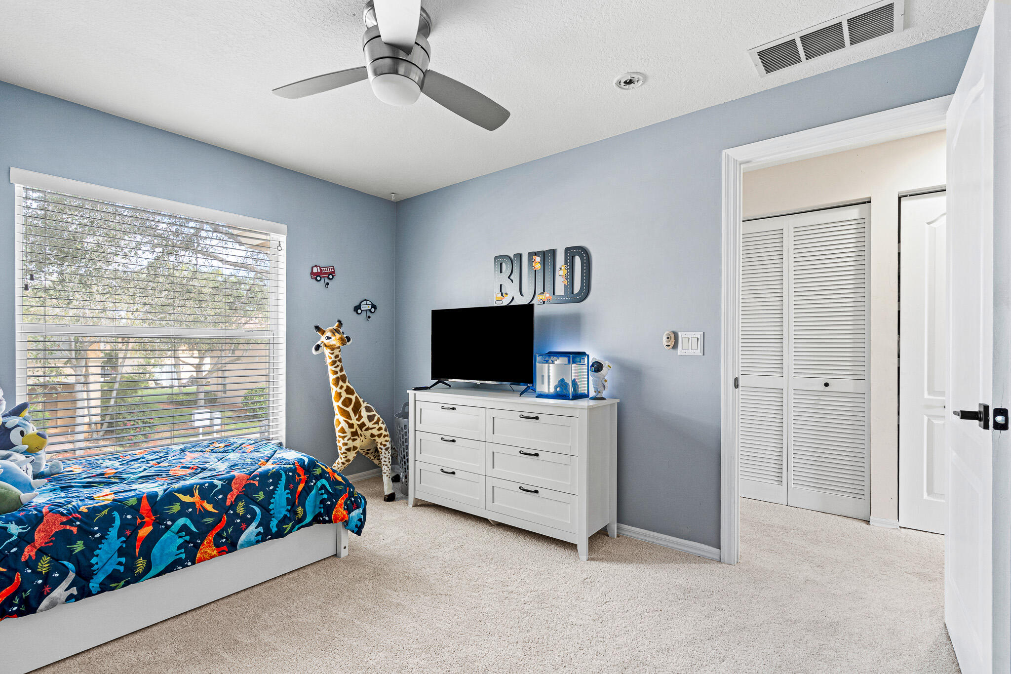 SEMINOLE ESTATES & TOWNHOMES - Residential