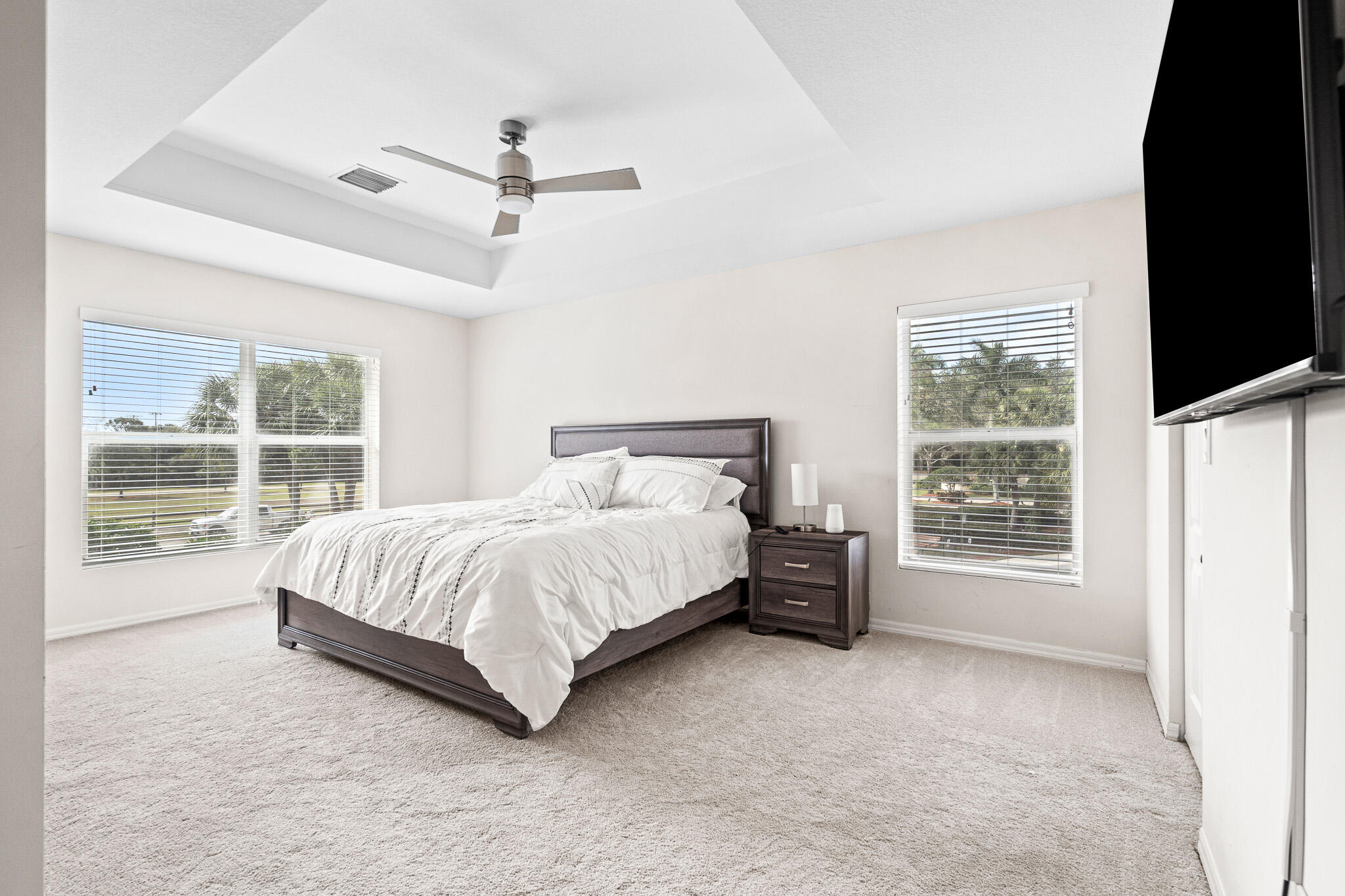 SEMINOLE ESTATES & TOWNHOMES - Residential