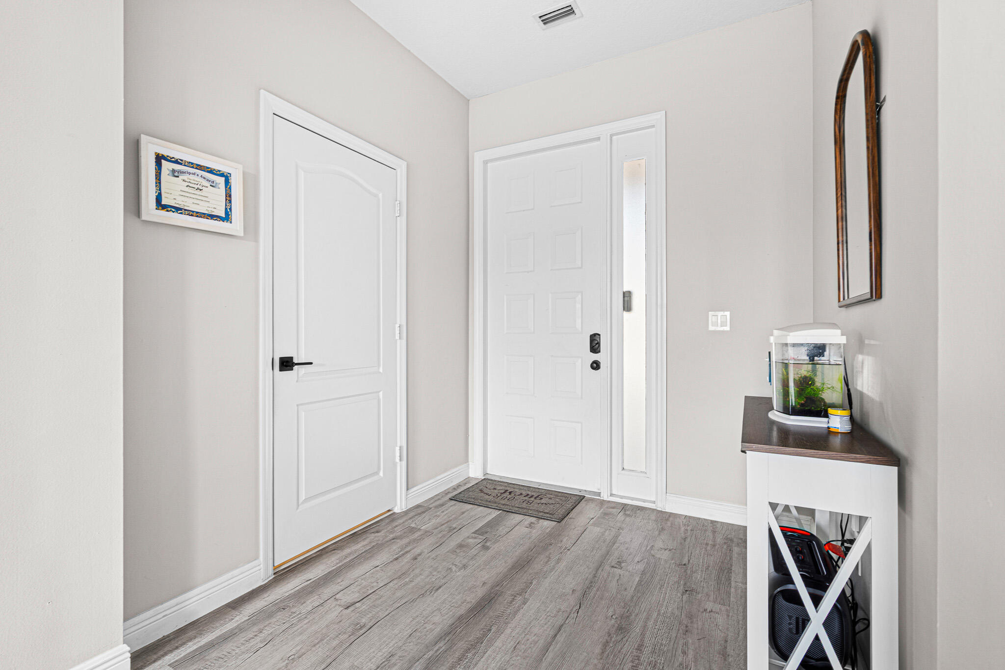 SEMINOLE ESTATES & TOWNHOMES - Residential