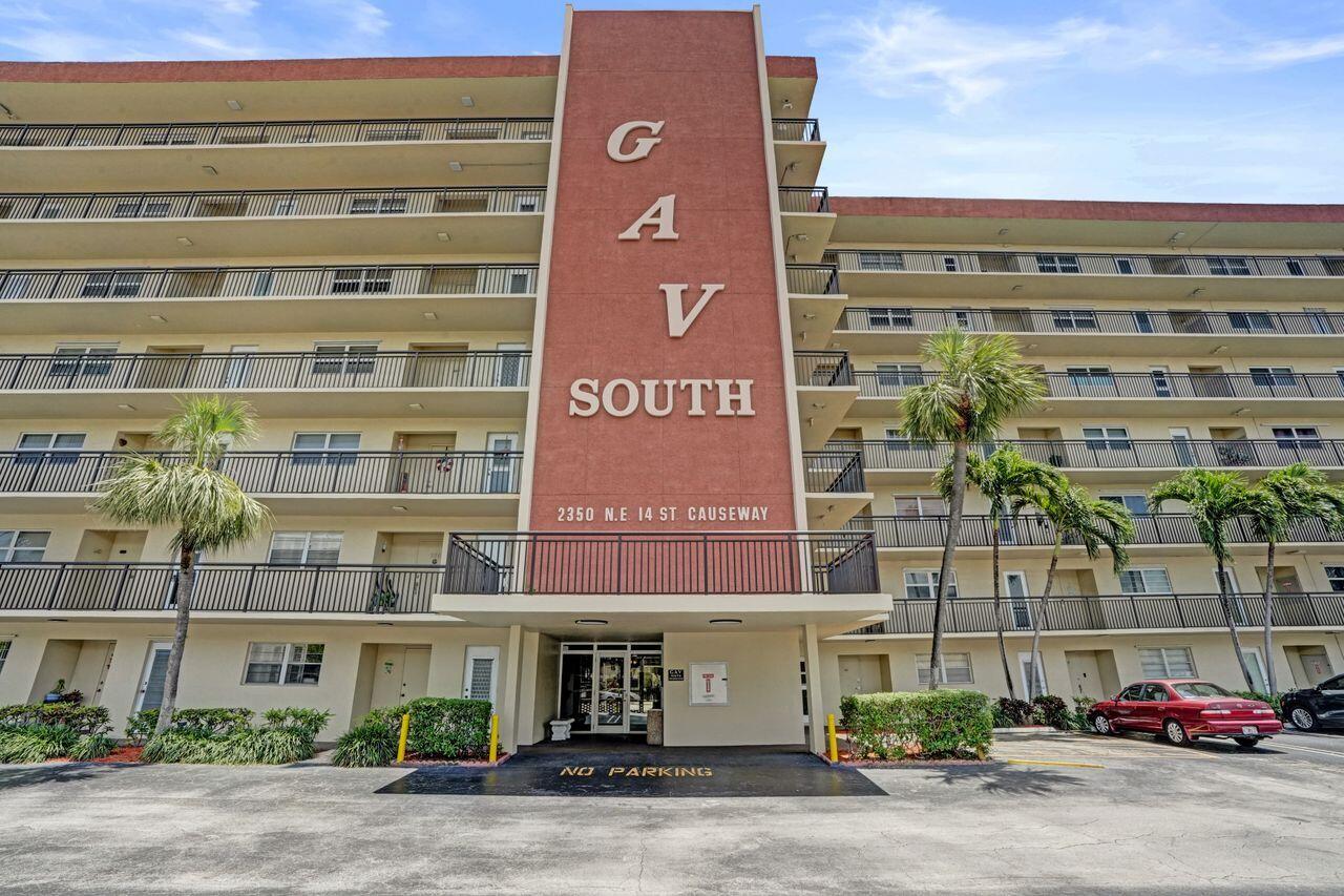 GARDEN-AIRE VILLAGE SOUTH CONDO - Residential