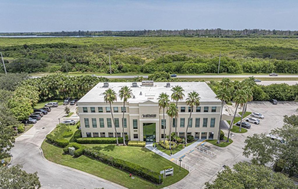 Photo of 3755 7th Terrace #303 A &amp; B, Vero Beach, FL 32960 (MLS # R11112860)