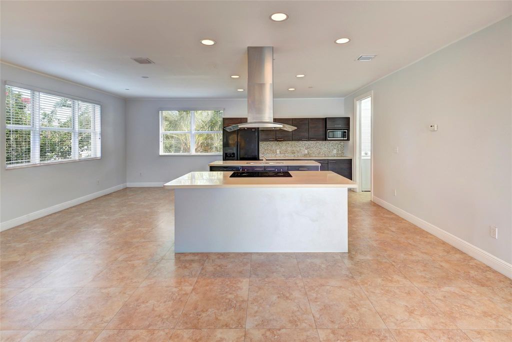 Photo of 1508 SW 4th Avenue, Fort Lauderdale, FL 33315 (MLS # F10409330)