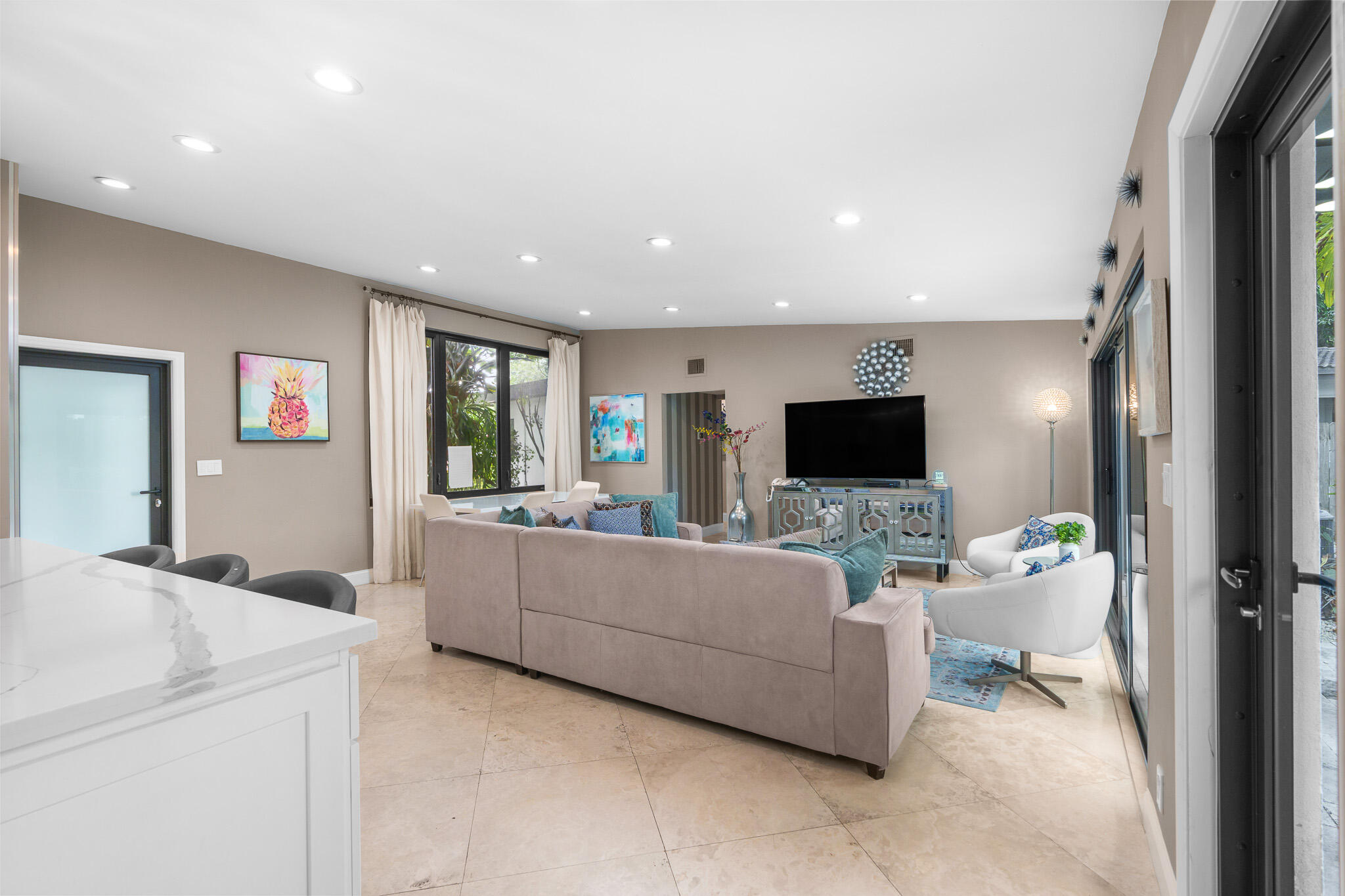 MIDDLE RIVER ESTATES - Residential