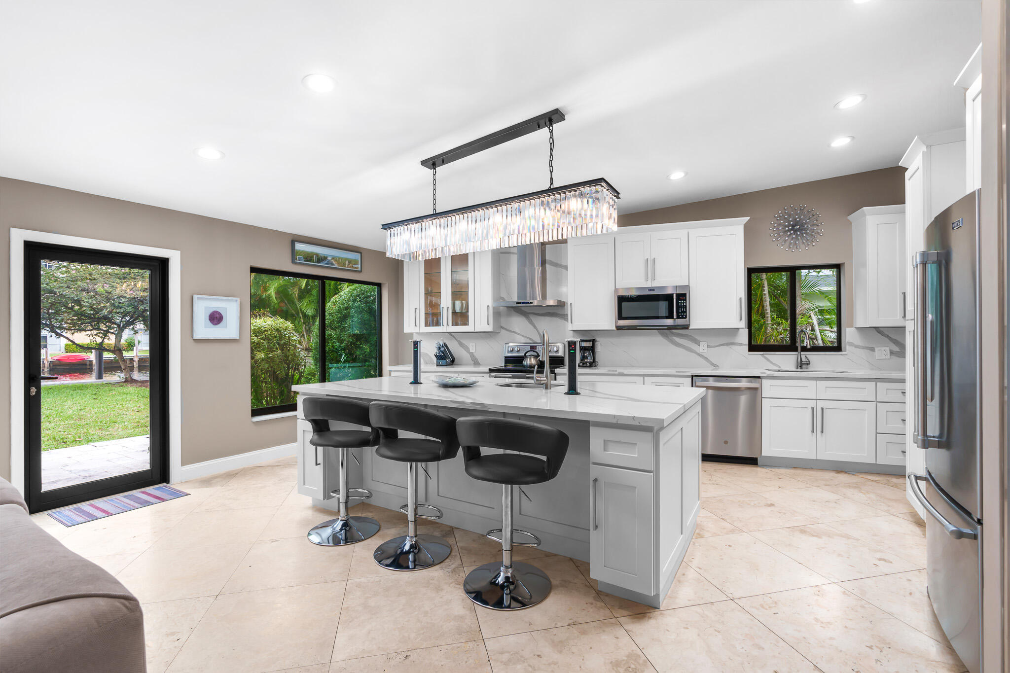 MIDDLE RIVER ESTATES - Residential