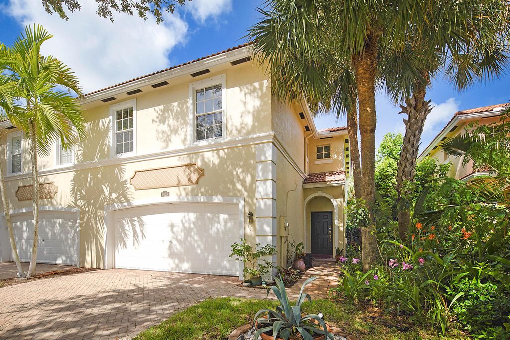 Photo of 9163 Villa Palma Lane, Palm Beach Gardens, FL 33418 (MLS # R11015556)