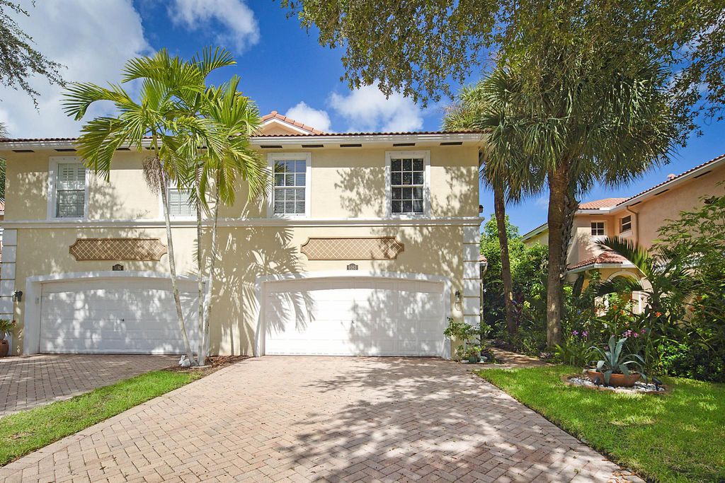Photo of 9163 Villa Palma Lane, Palm Beach Gardens, FL 33418 (MLS # R11015556)
