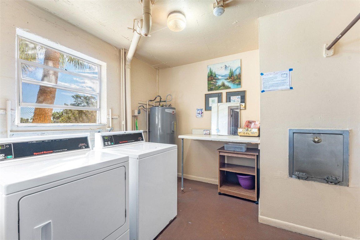 Sunrise lakes phase 3 - Residential