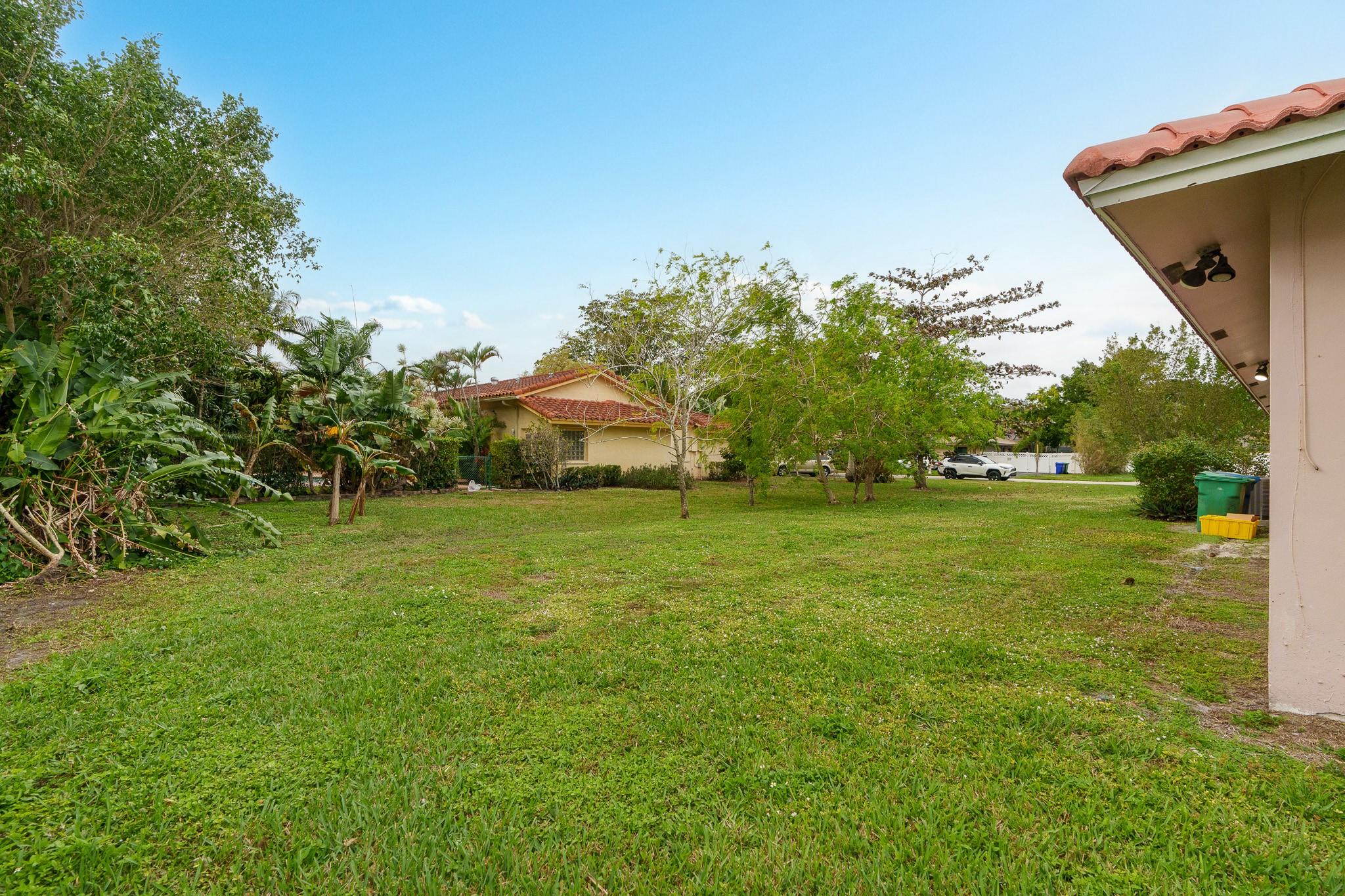 Coral Springs Country Club - Residential