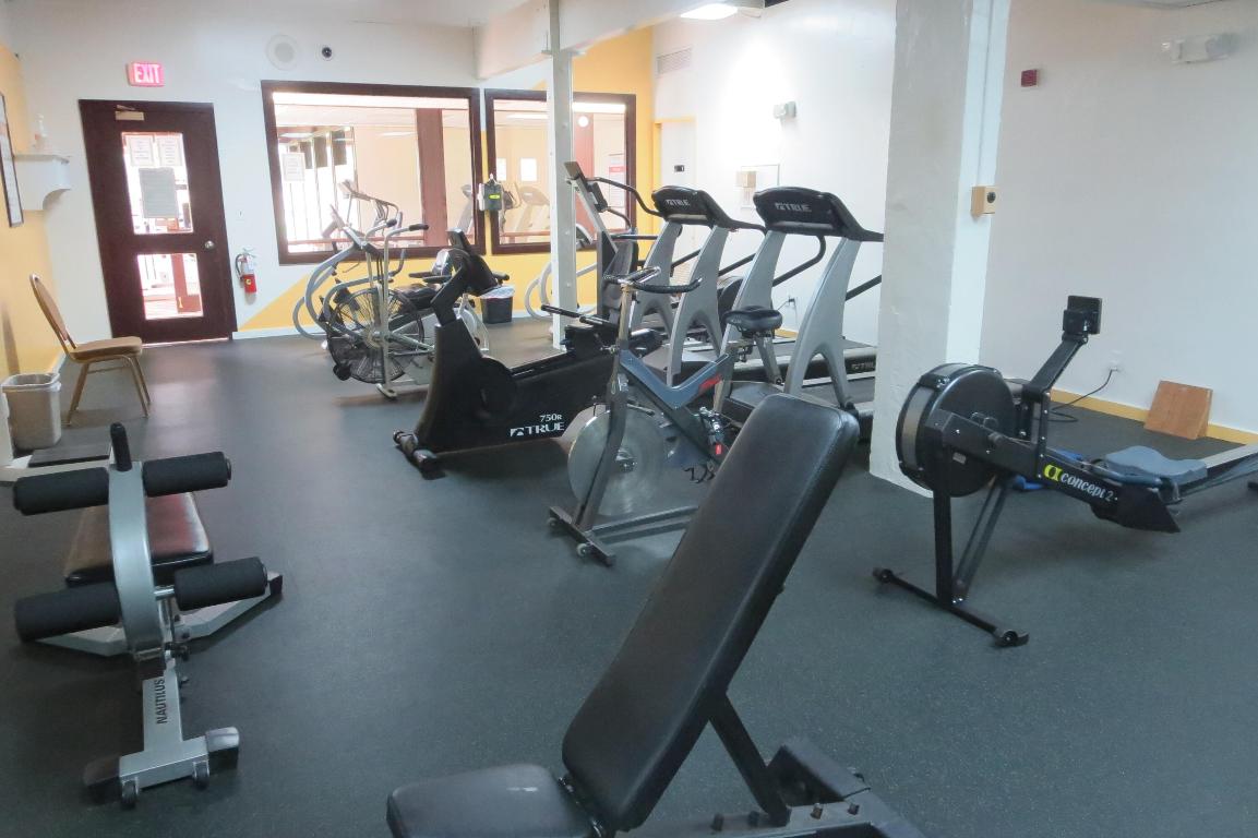 PALM GREENS AT VILLA DEL RAY CONDO - Residential