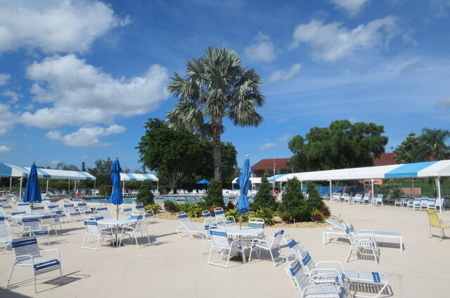 PALM GREENS AT VILLA DEL RAY CONDO - Residential