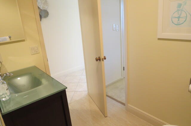 PALM GREENS AT VILLA DEL RAY CONDO - Residential