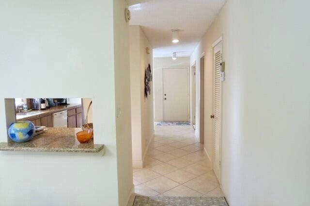 PALM GREENS AT VILLA DEL RAY CONDO - Residential