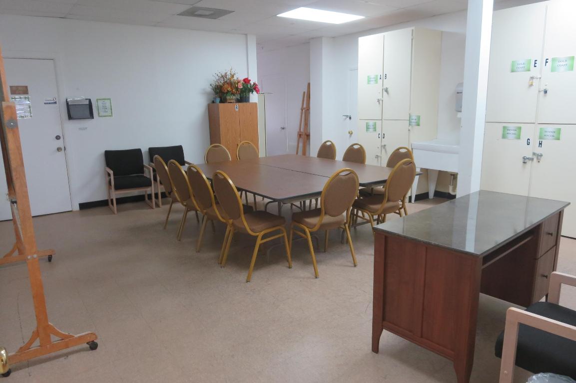 PALM GREENS AT VILLA DEL RAY CONDO - Residential