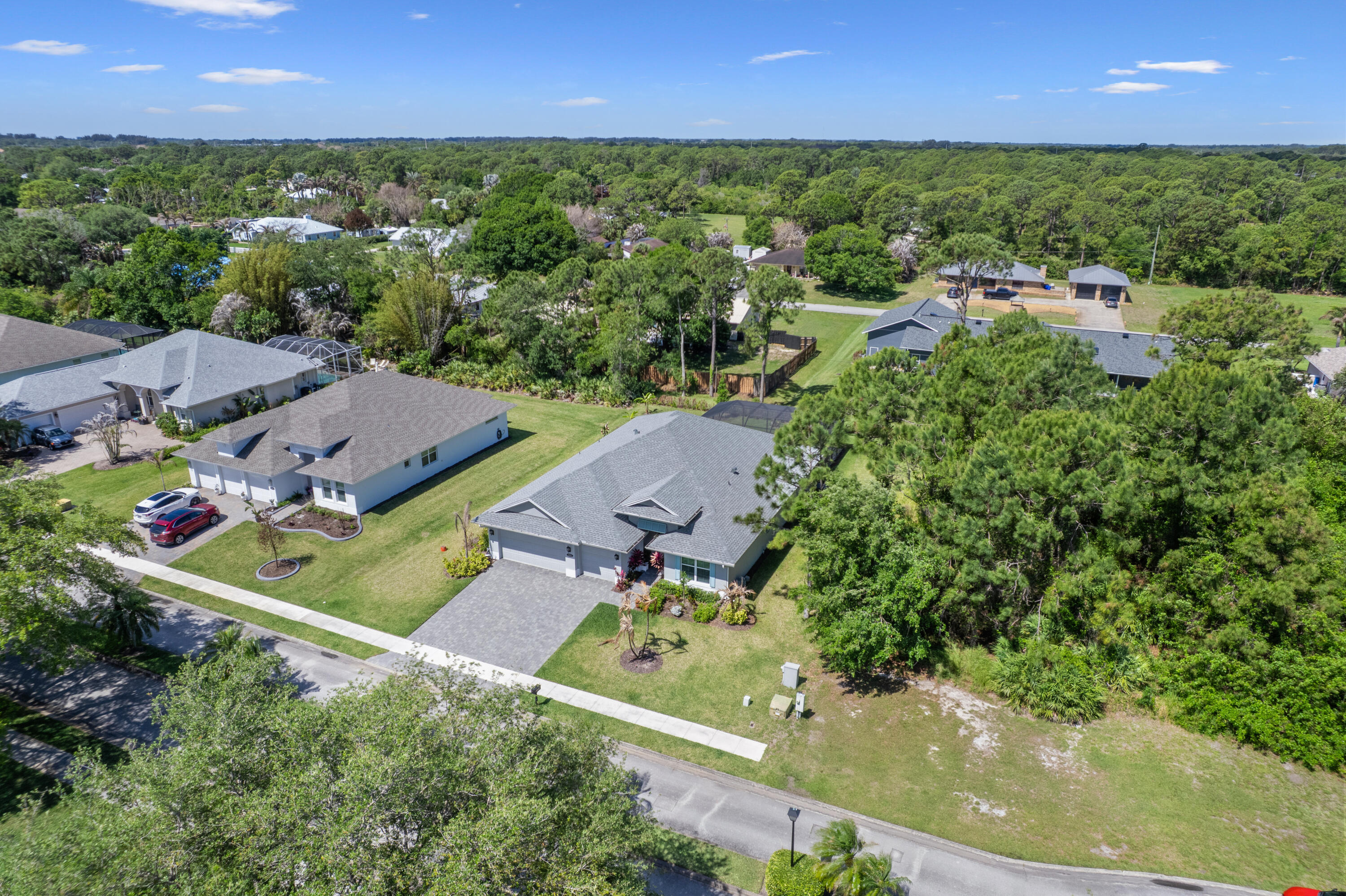 CRYSTAL FALLS OF VERO - Residential