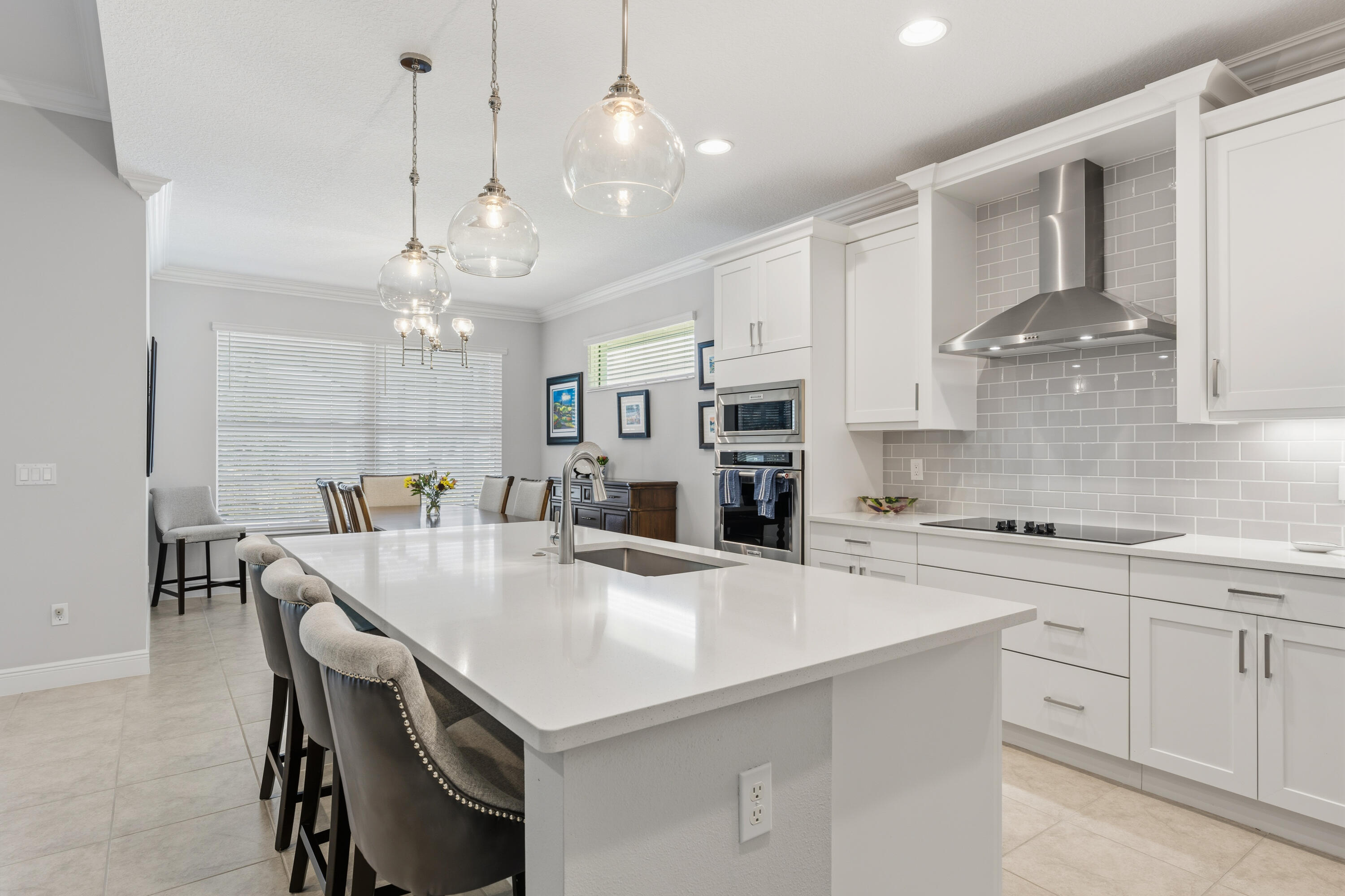 CRYSTAL FALLS OF VERO - Residential