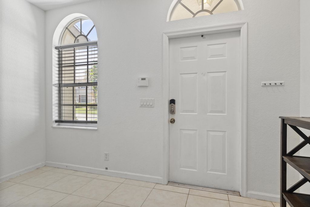 Photo of 230 Birch Street, Boynton Beach, FL 33426 (MLS # R10970831)