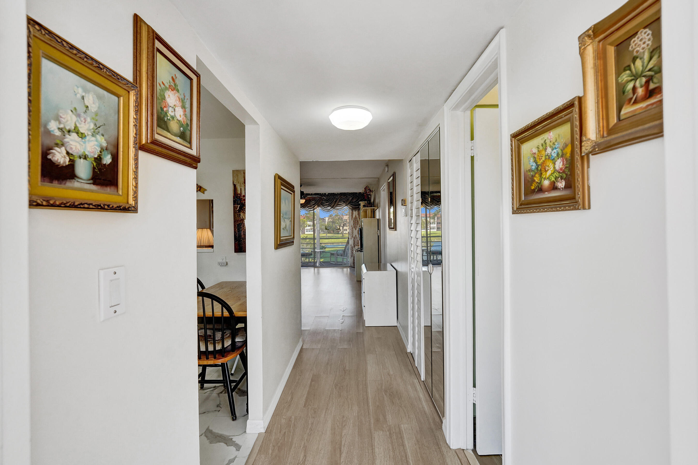 9421 Sunrise Lakes Boulevard 206