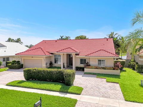 Tiny photo for 551 NW 108TH Avenue, Plantation, FL 33324 (MLS # B26052010)