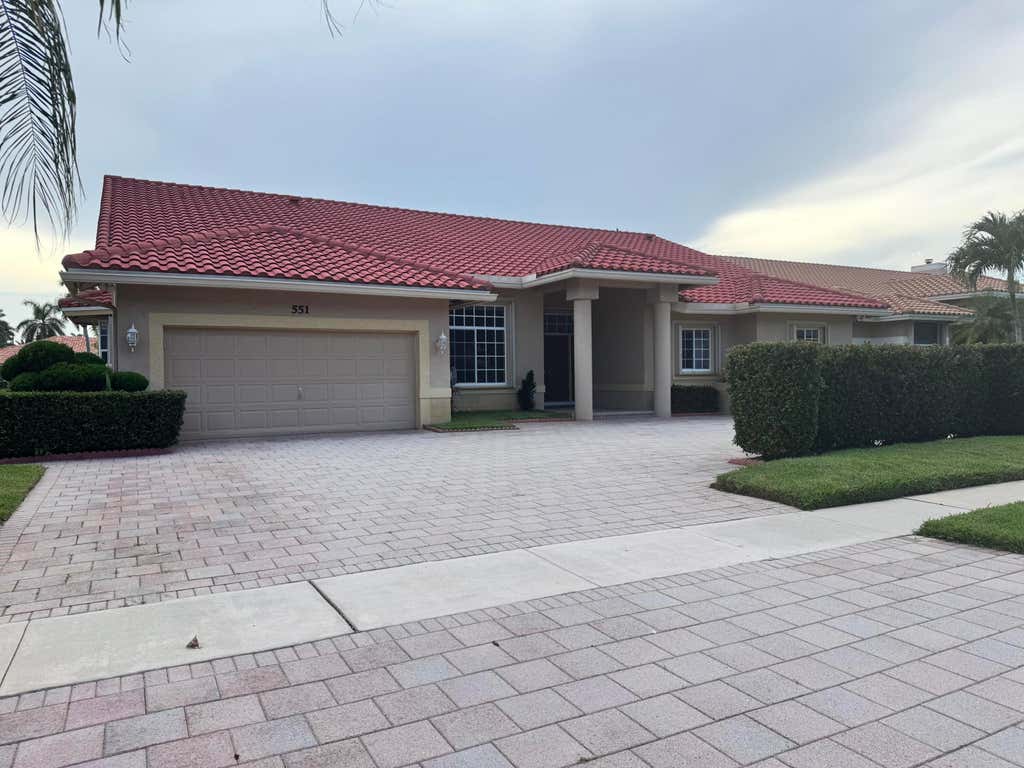 Photo of 551 NW 108TH Avenue, Plantation, FL 33324 (MLS # B26052010)