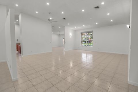 Tiny photo for 551 NW 108TH Avenue, Plantation, FL 33324 (MLS # B26052010)