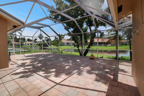 Tiny photo for 551 NW 108TH Avenue, Plantation, FL 33324 (MLS # B26052010)
