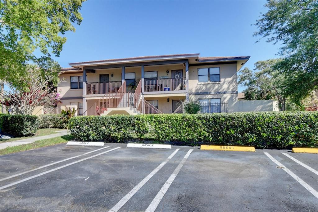 Photo of 3130 SW 20th Terrace #13b1, Delray Beach, FL 33445 (MLS # R10706774)