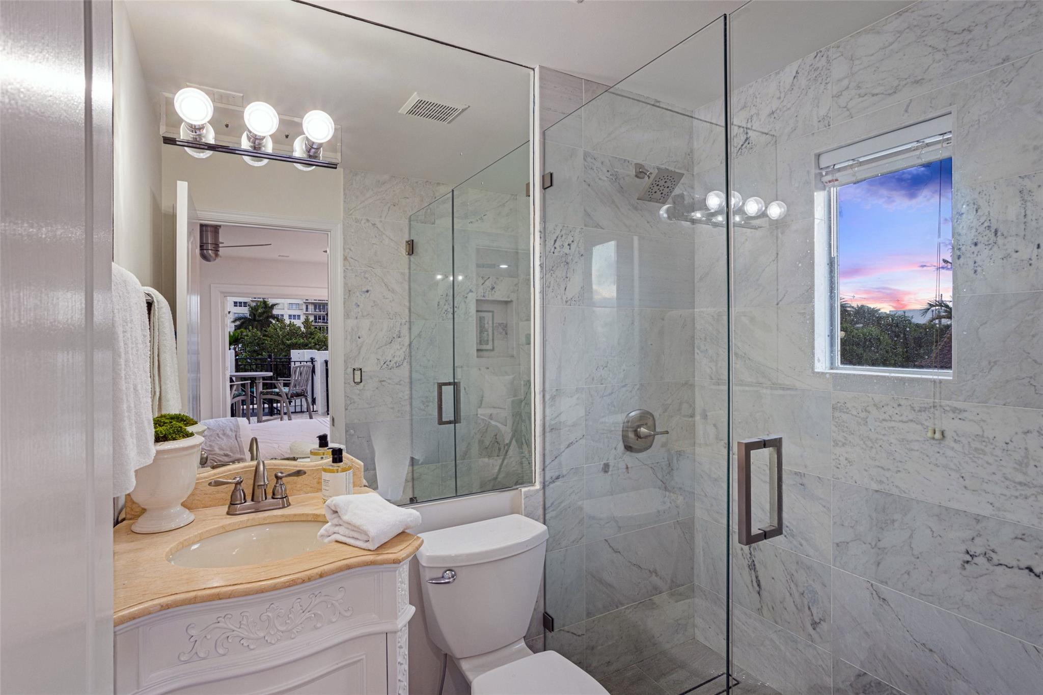 Gould Island 15-62 B - Residential