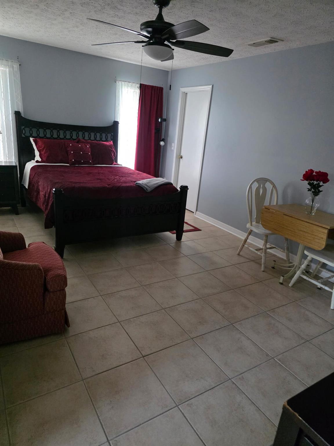 PORT ST LUCIE SECTION 27 - Residential Lease