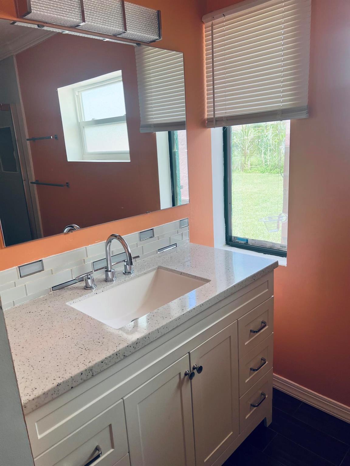 PORT ST LUCIE SECTION 27 - Residential Lease