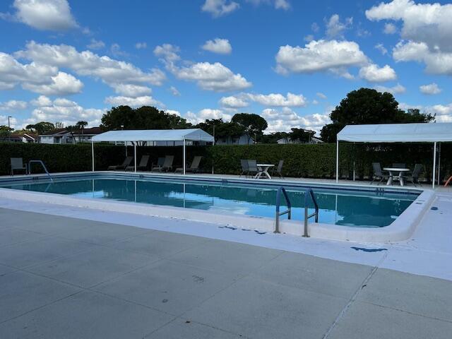 GOLDEN LAKES VILLAGE - Residential