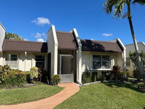 109 Lake Susan Drive West Palm Beach FL 33411