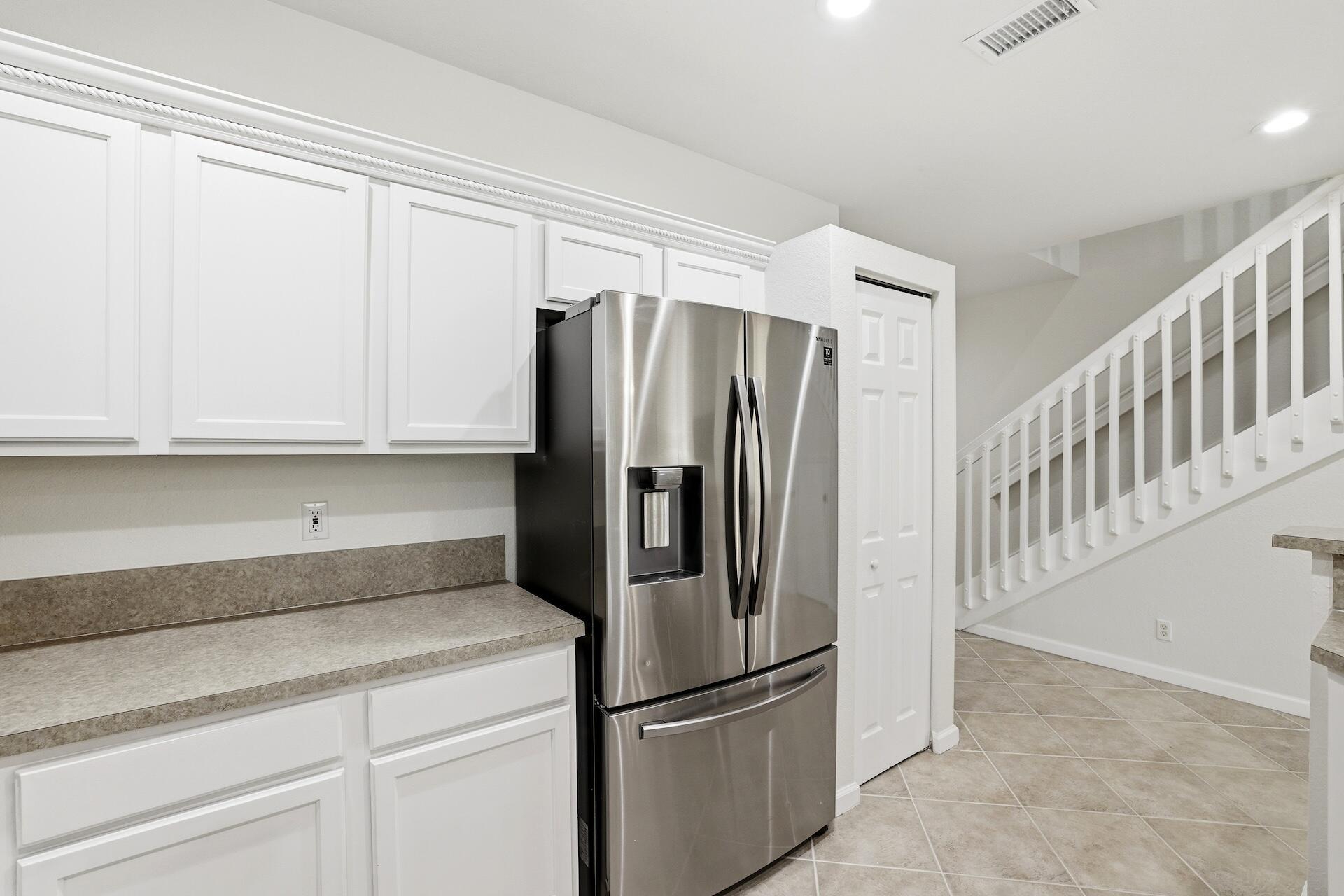 GEORGIAN COURTS - Residential