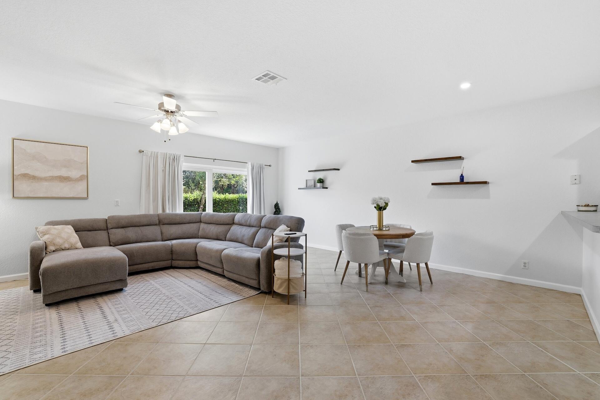 GEORGIAN COURTS - Residential