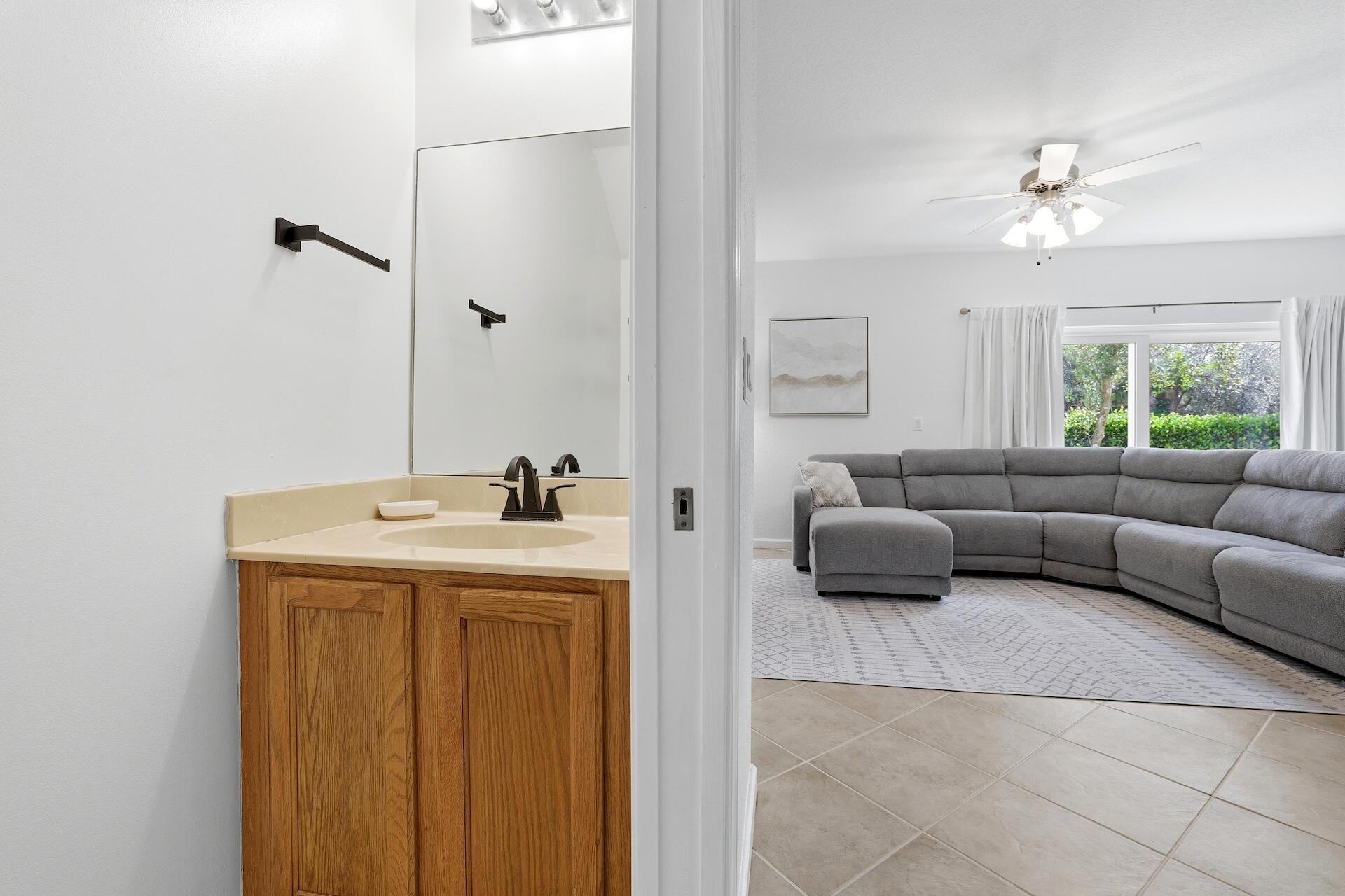 GEORGIAN COURTS - Residential