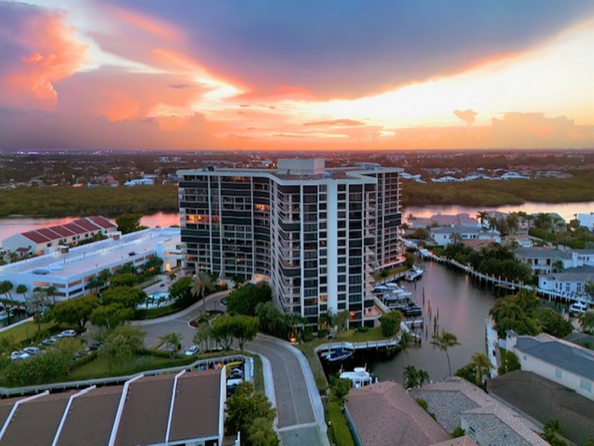 BRAEMAR ISLE CONDO - Residential