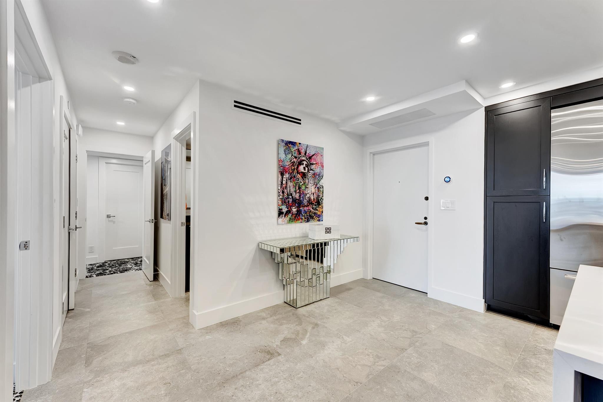 BRAEMAR ISLE CONDO - Residential